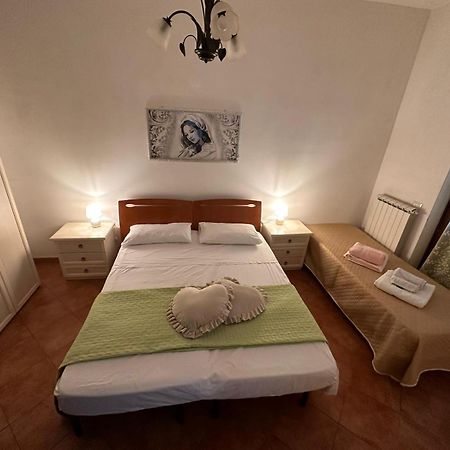 Oasi San Cesario Apartment Лече Екстериор снимка
