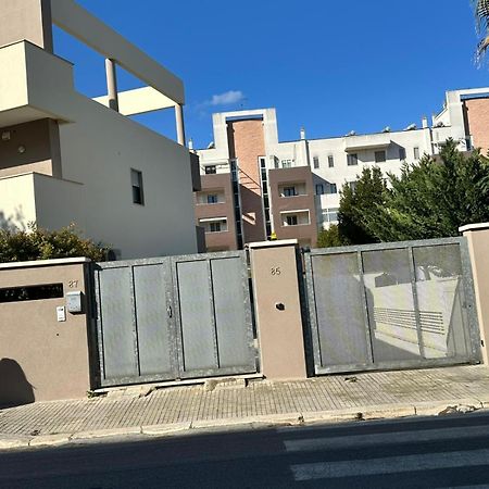 Oasi San Cesario Apartment Лече Екстериор снимка